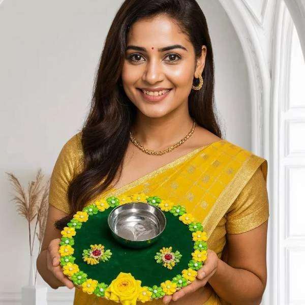 Handmade Decorative Wedding Tray (Haldi/Mehndi)